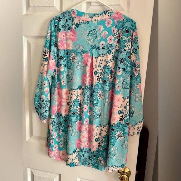 Scarlett Blue Relaxed Tunic with Mandarin Collar - Picture 4 of 5